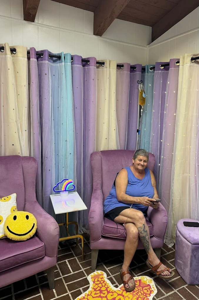 Patient enjoying a Myers Cocktail IV drip